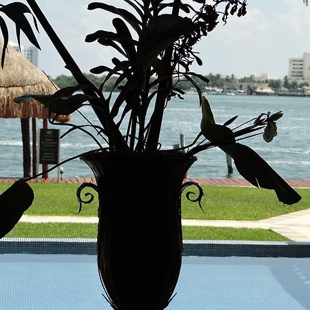 Casa Margarita Hotel Boutique Cancun Exterior photo